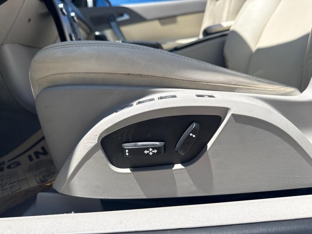 Volvo C70  2010