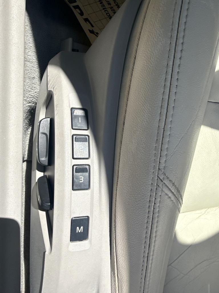 Volvo C70  2010