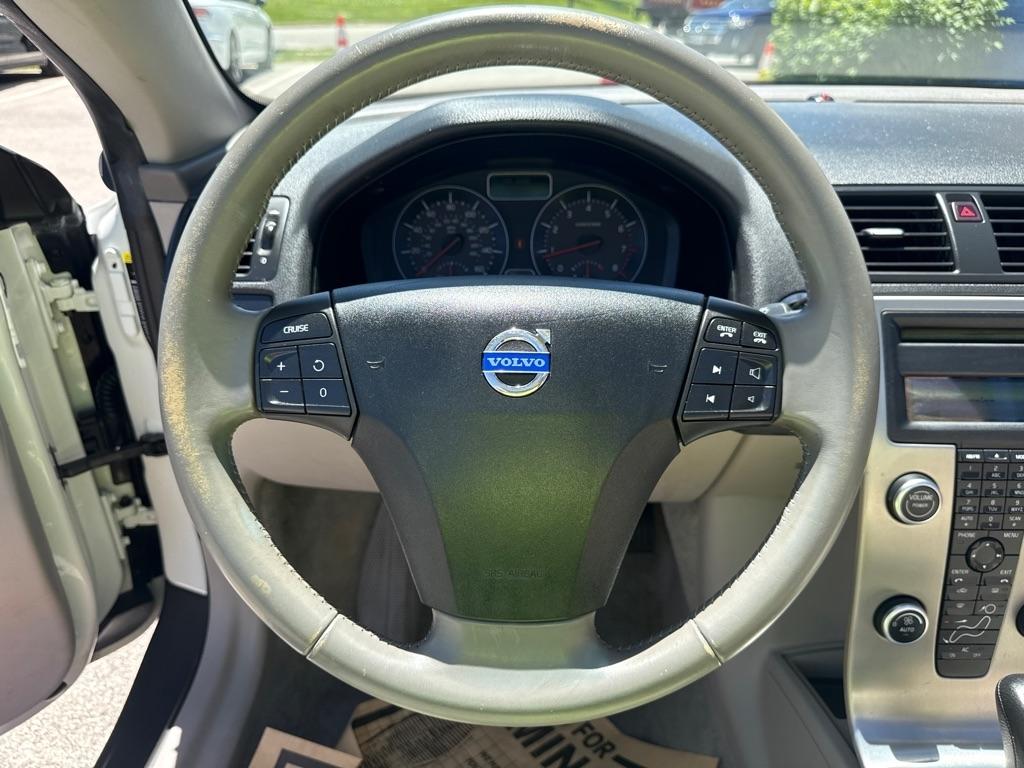 Volvo C70  2010
