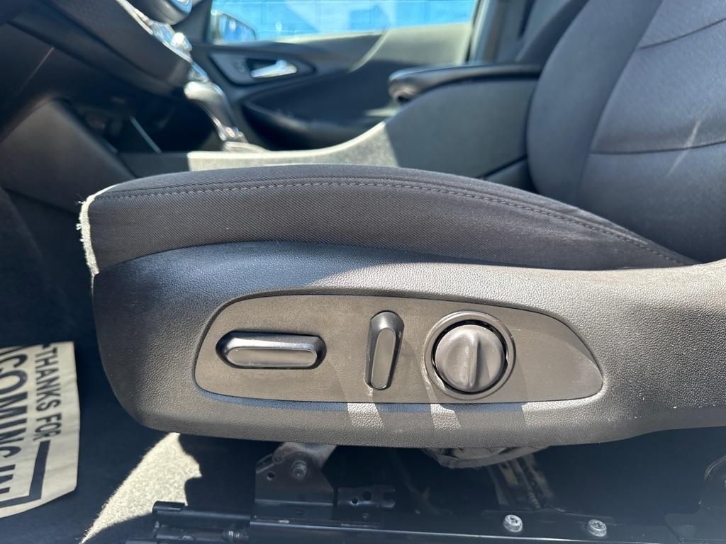 Chevrolet Malibu  2020