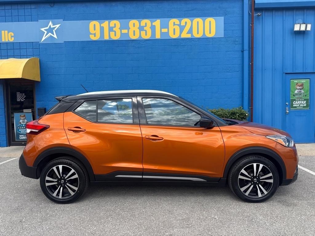 Nissan Kicks  2020