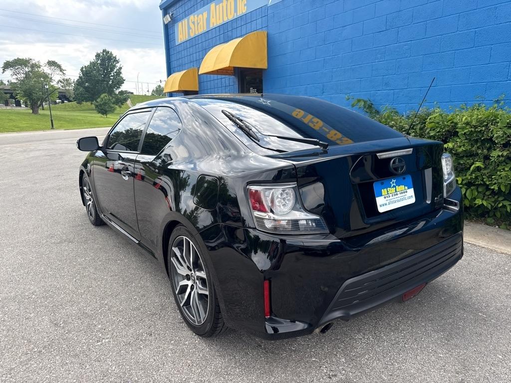 Scion tC 2D Hatchback 2016