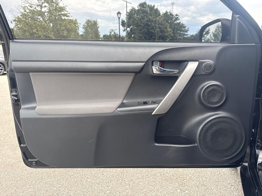 Scion tC 2D Hatchback 2016