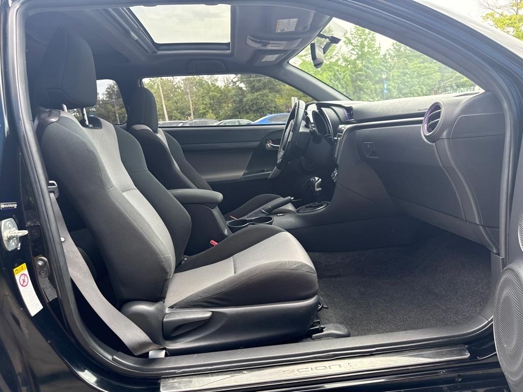 Scion tC 2D Hatchback 2016