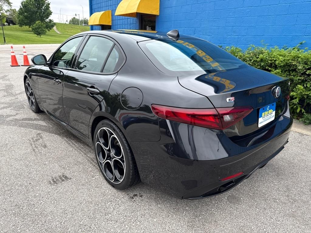 Alfa Romeo Giulia Veloce RWD 2023