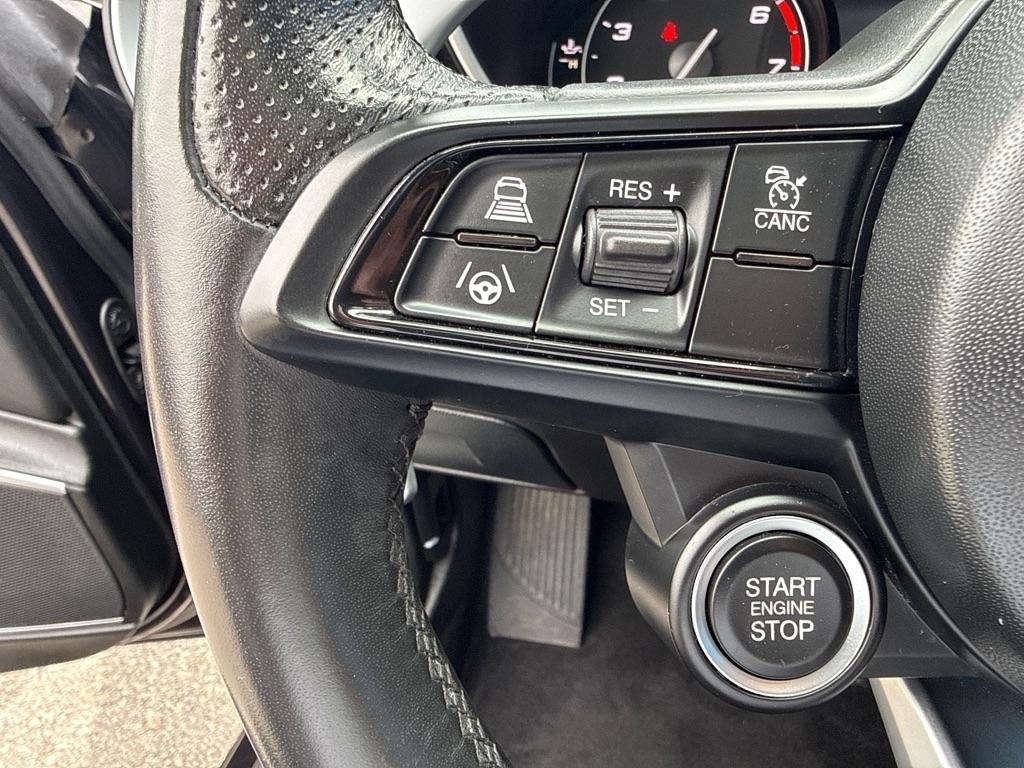 Alfa Romeo Giulia Veloce RWD 2023