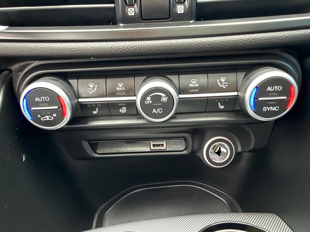 Alfa Romeo Giulia Veloce RWD 2023