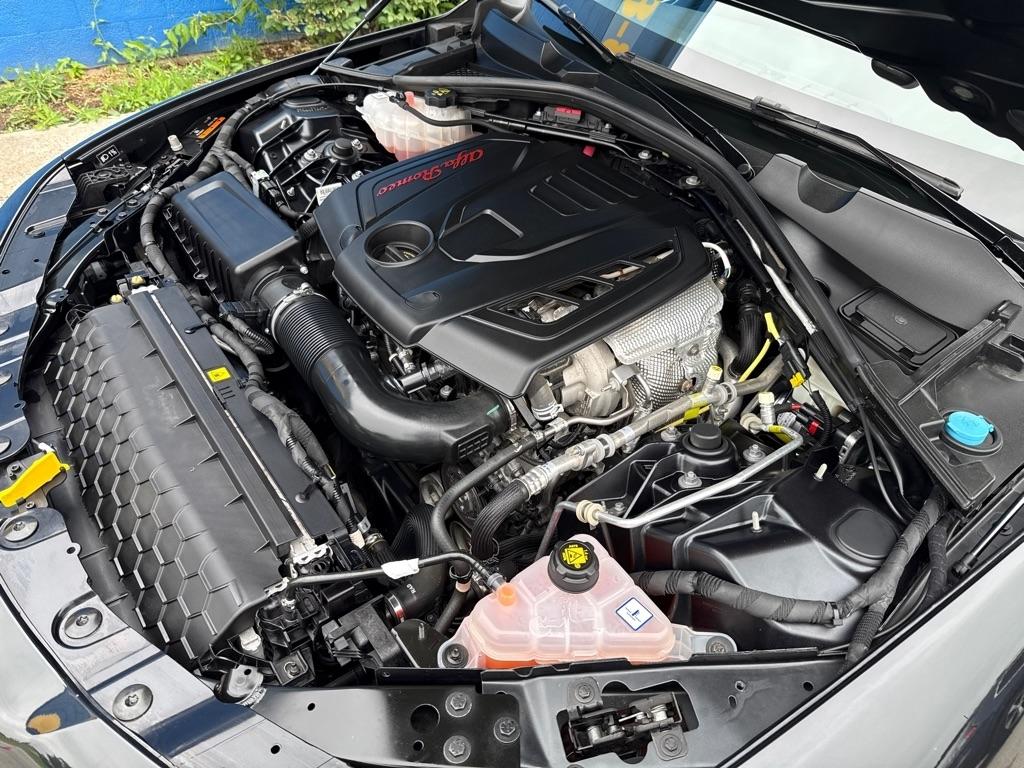 Alfa Romeo Giulia Veloce RWD 2023