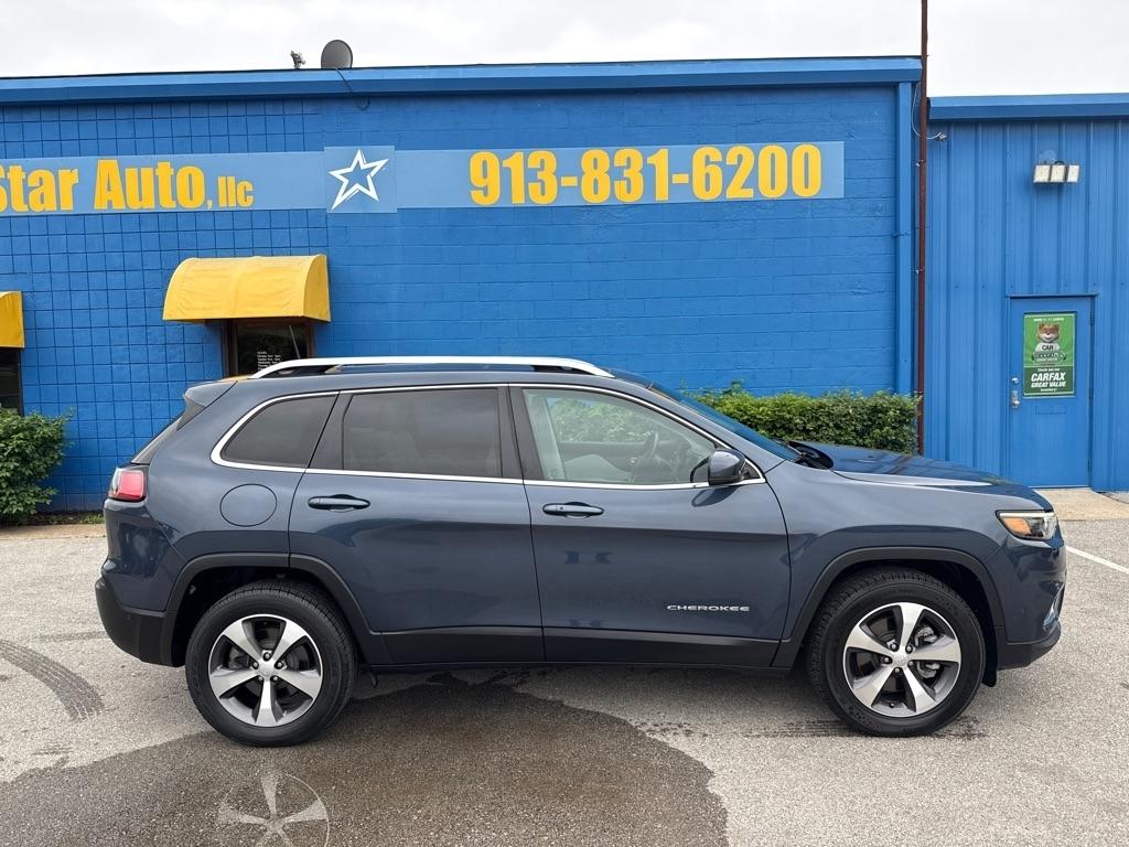 Jeep Cherokee  2021