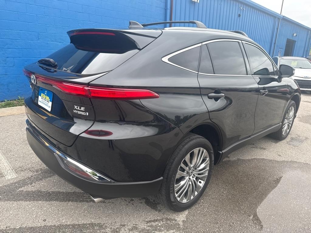 Toyota Venza  2021
