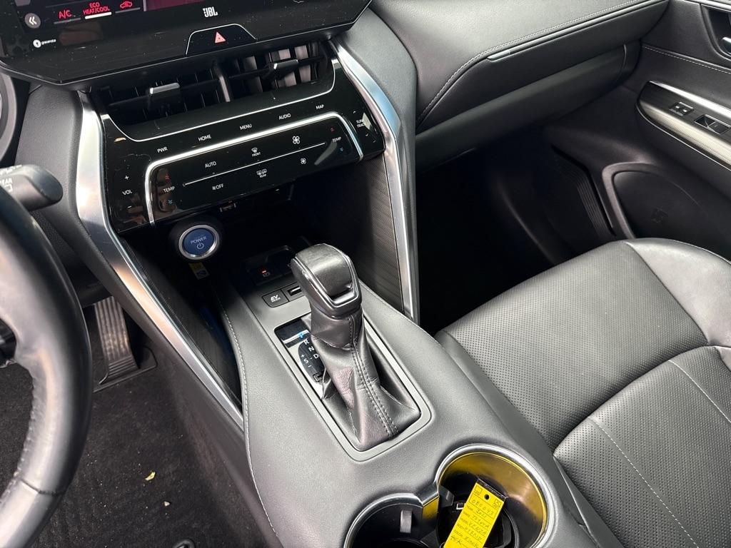 Toyota Venza  2021