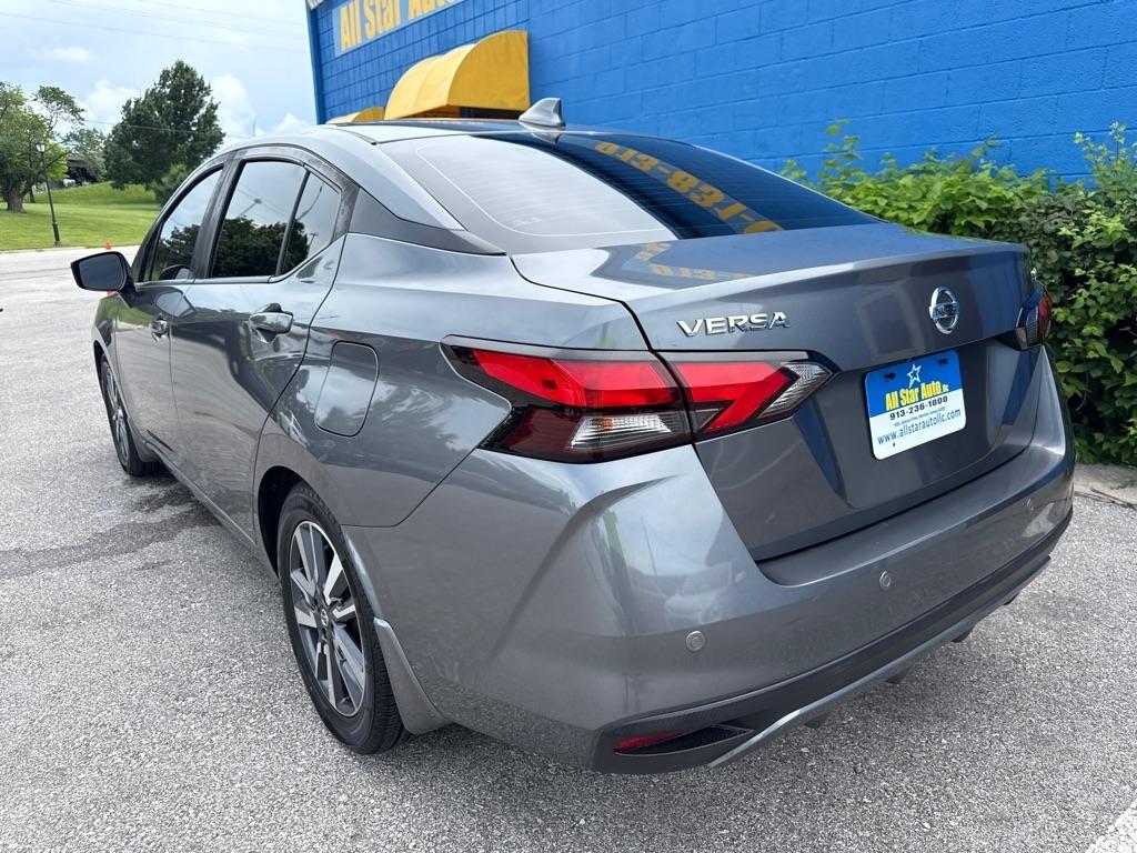 Nissan Versa SV 4D Sedan 2020