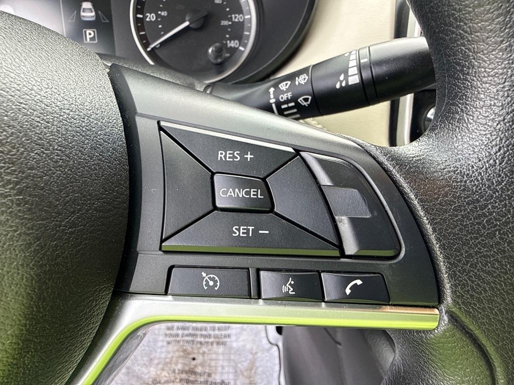 Nissan Versa SV 4D Sedan 2020