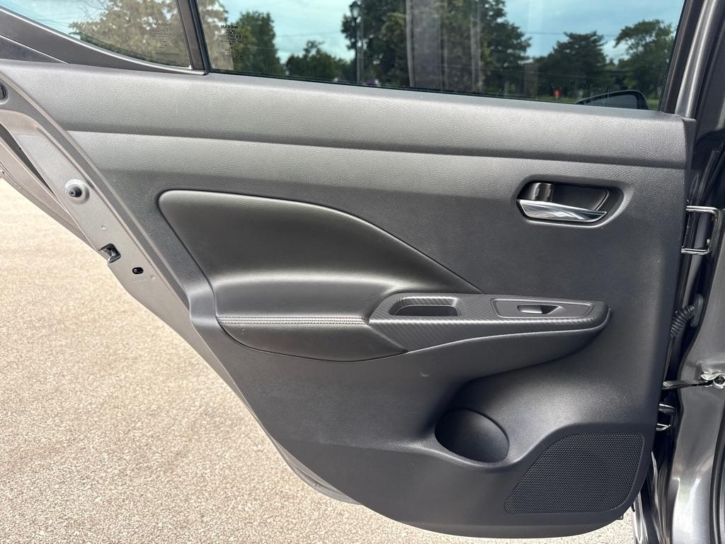 Nissan Versa SV 4D Sedan 2020