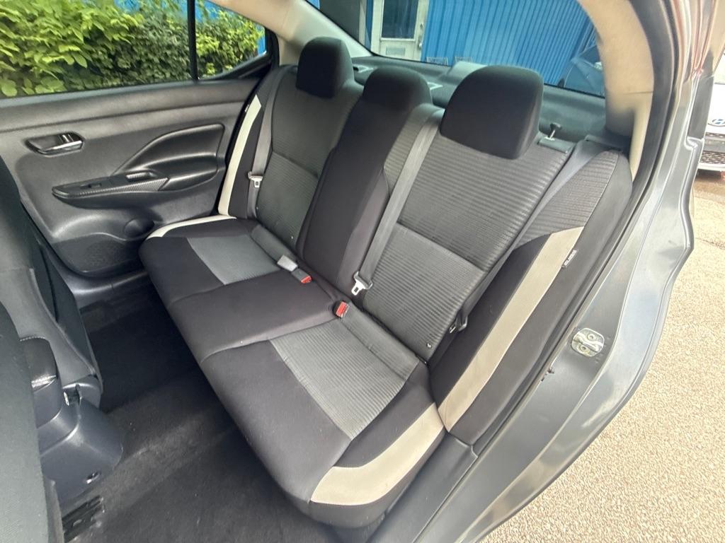 Nissan Versa SV 4D Sedan 2020