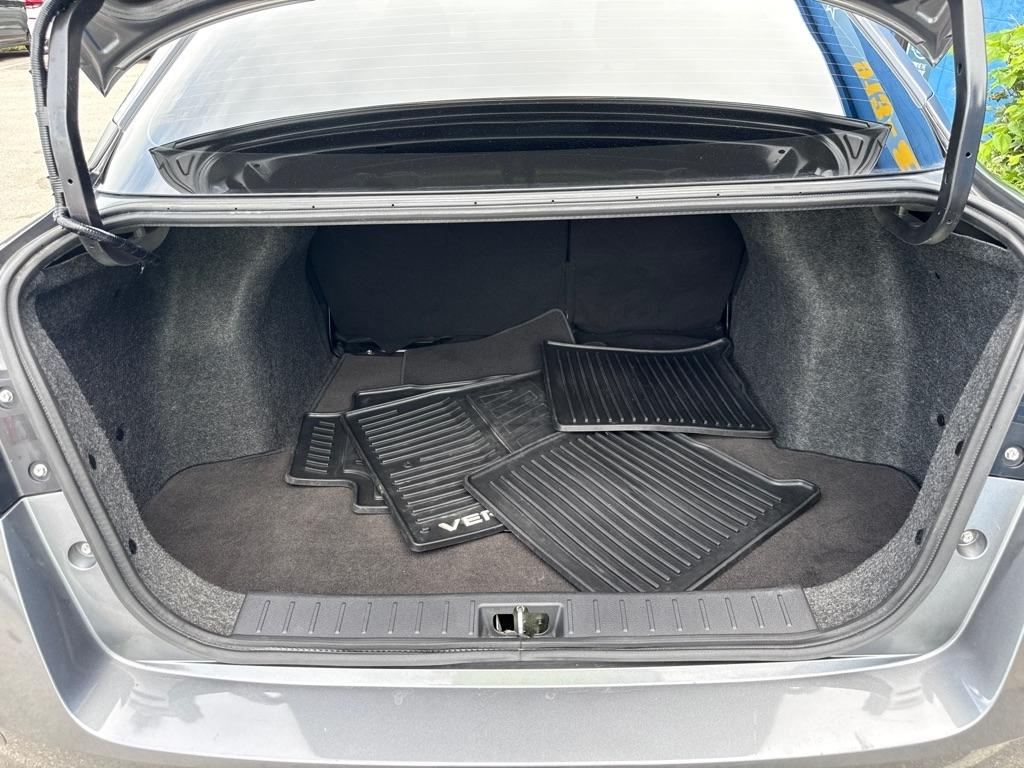 Nissan Versa SV 4D Sedan 2020