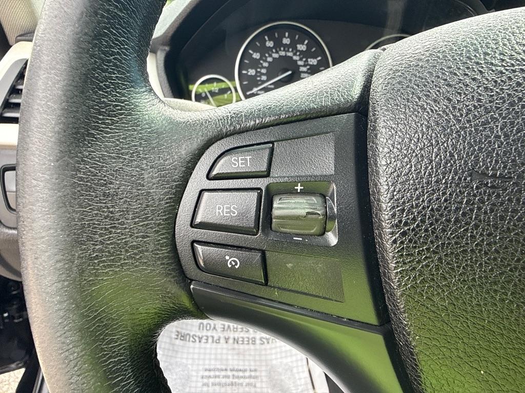 BMW 3 Series  2017