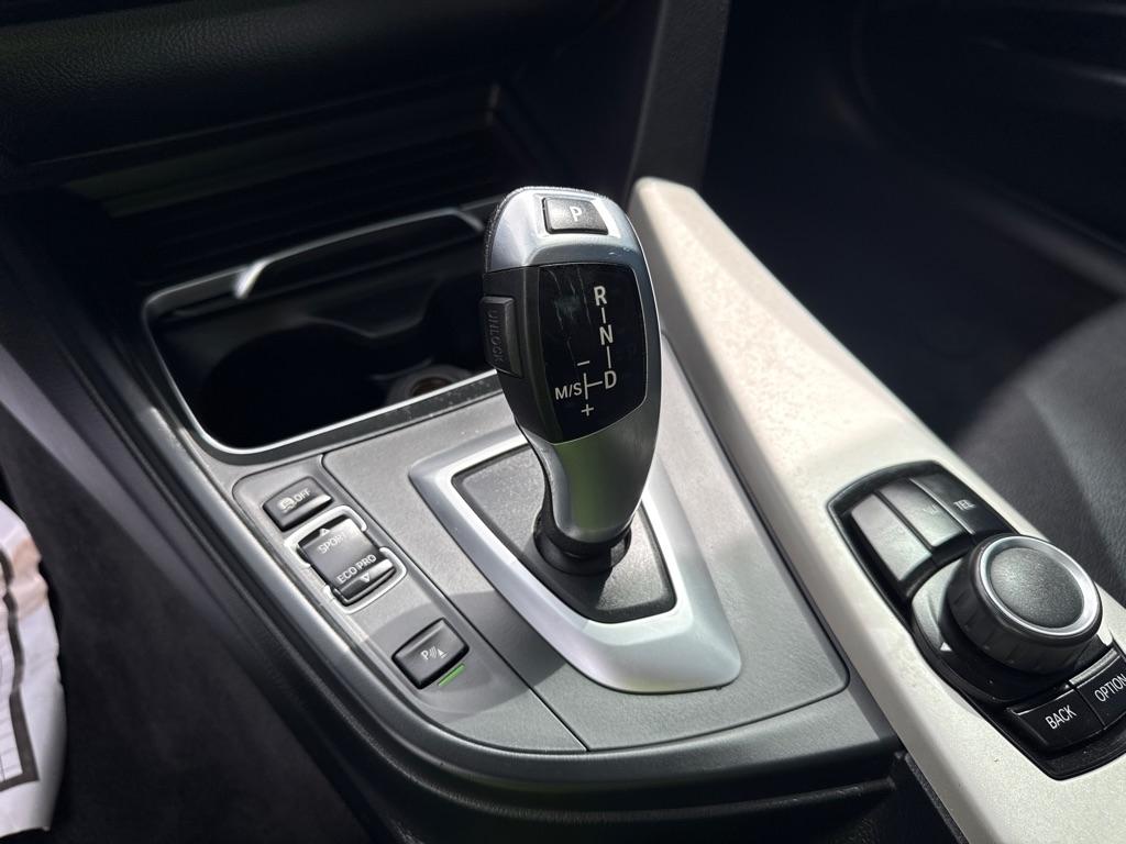 BMW 3 Series  2017