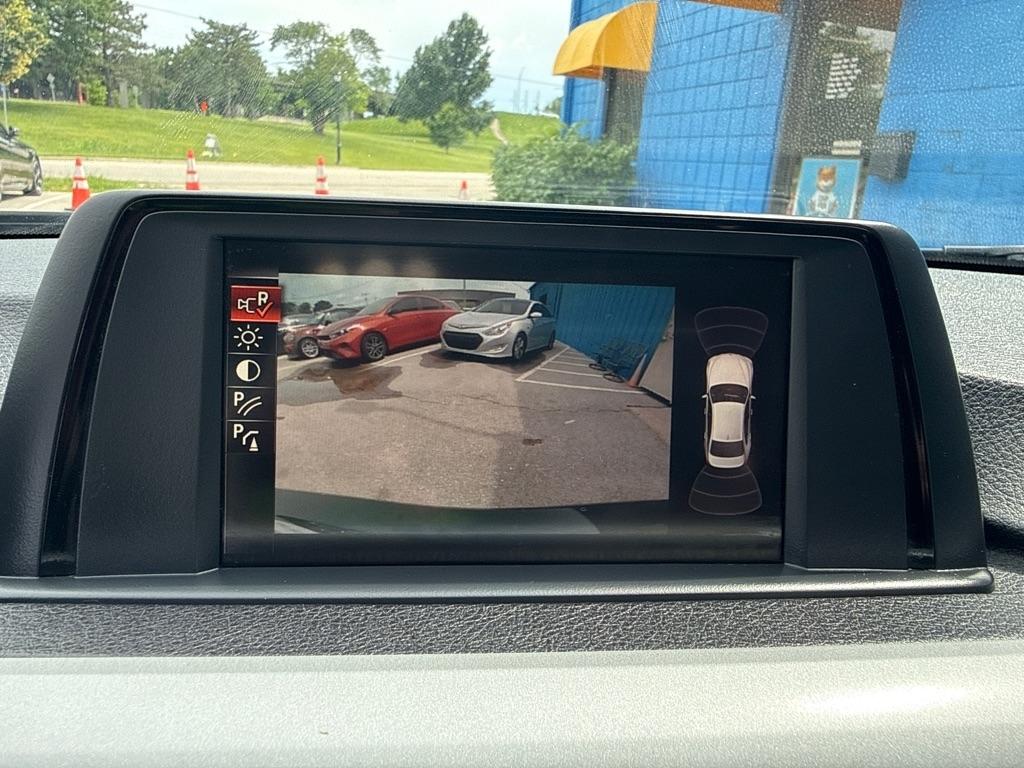 BMW 3 Series  2017
