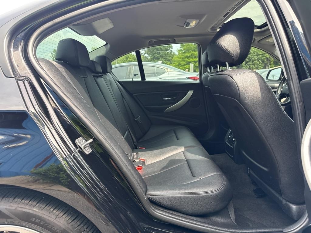 BMW 3 Series  2017