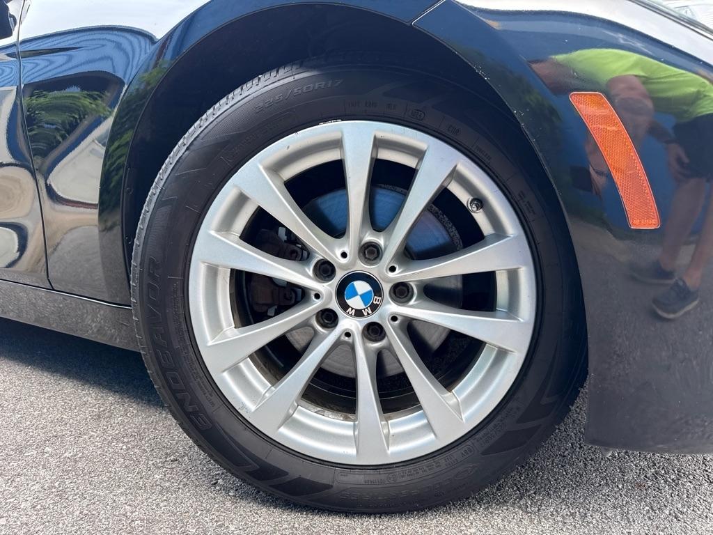 BMW 3 Series  2017
