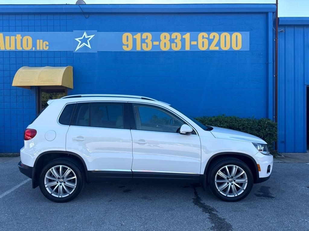 Volkswagen Tiguan  2013