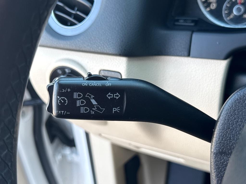 Volkswagen Tiguan  2013