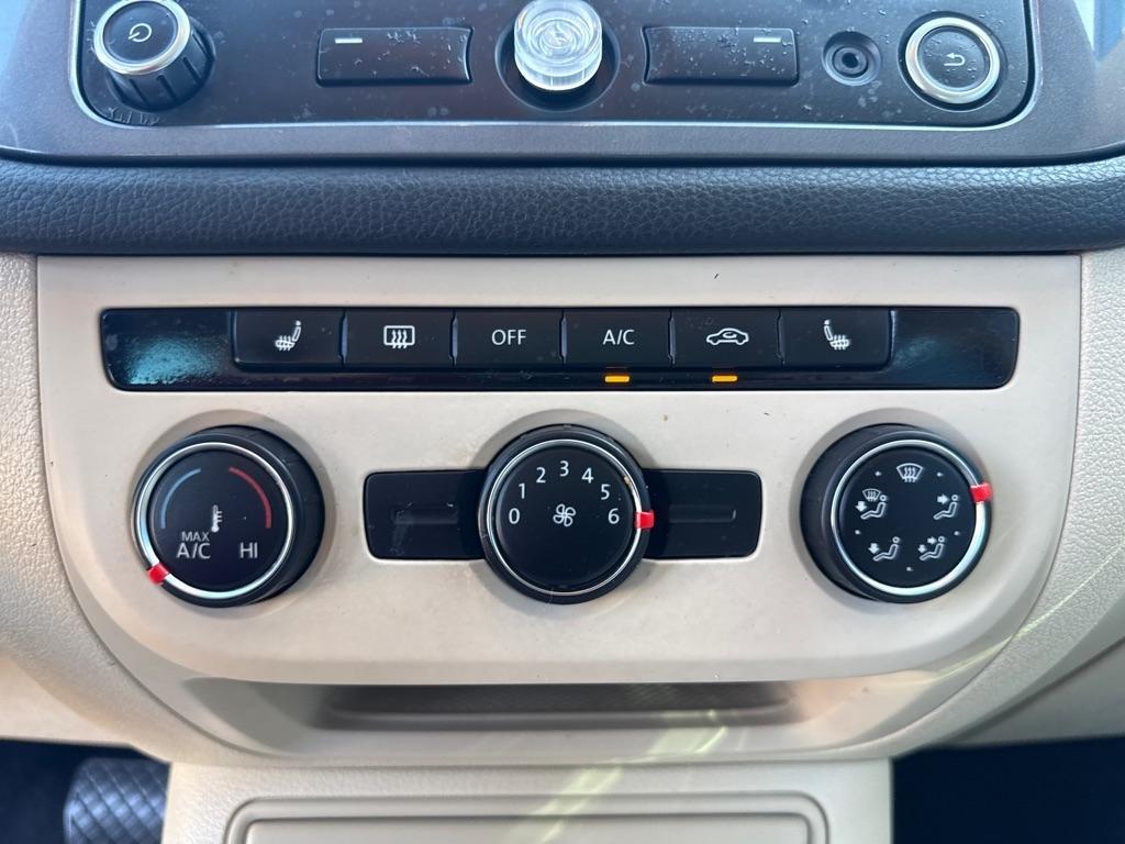 Volkswagen Tiguan  2013