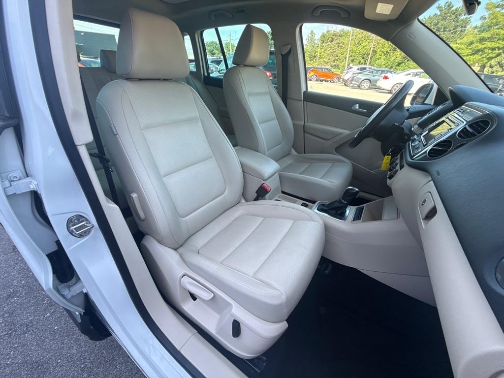 Volkswagen Tiguan  2013