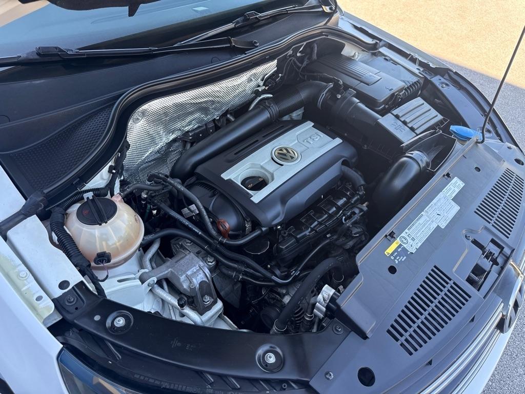 Volkswagen Tiguan  2013