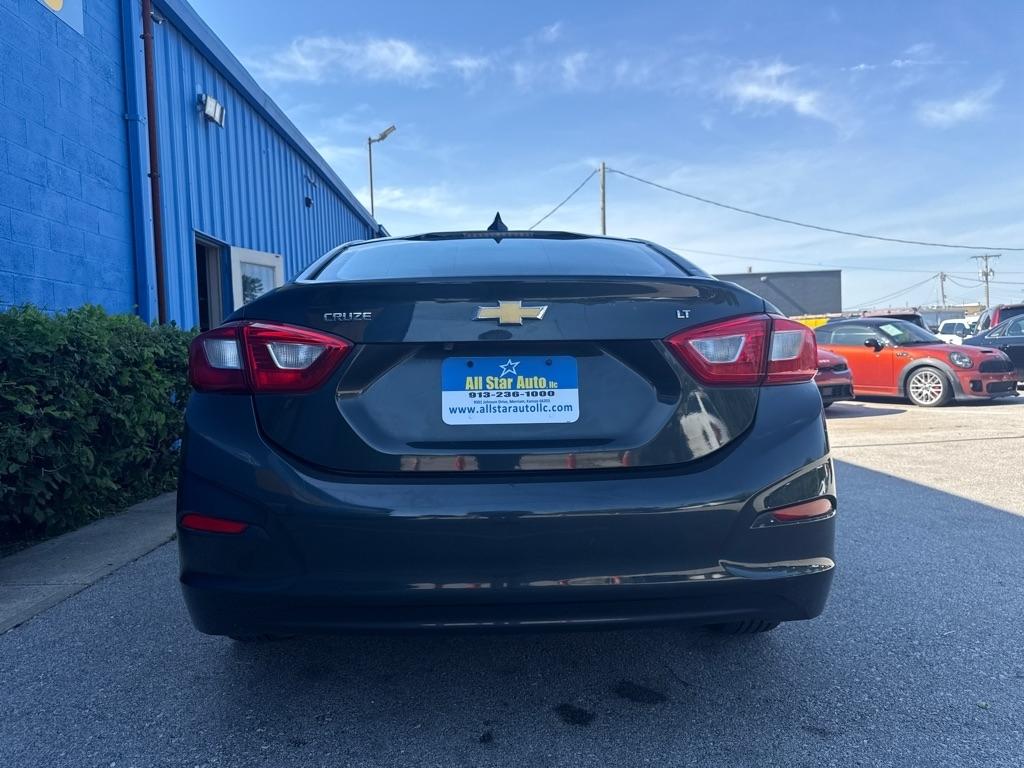Chevrolet Cruze  2018
