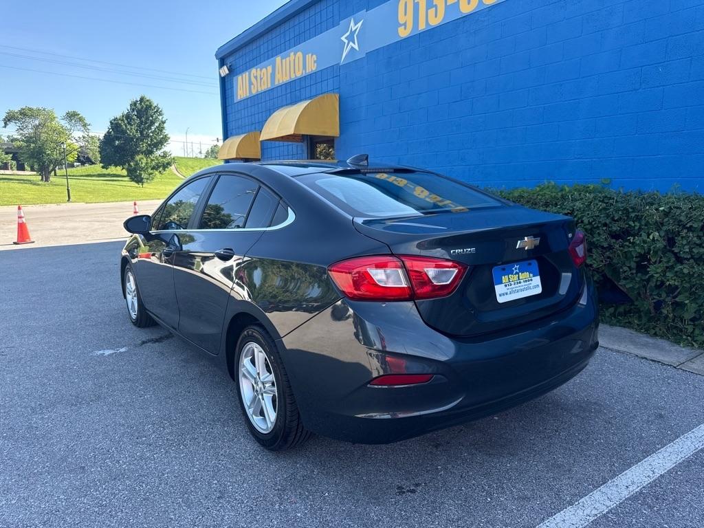 Chevrolet Cruze  2018
