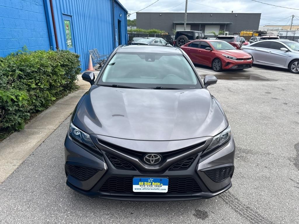 Toyota Camry  2023