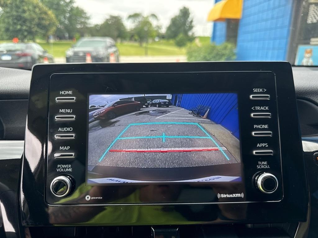 Toyota Camry  2023