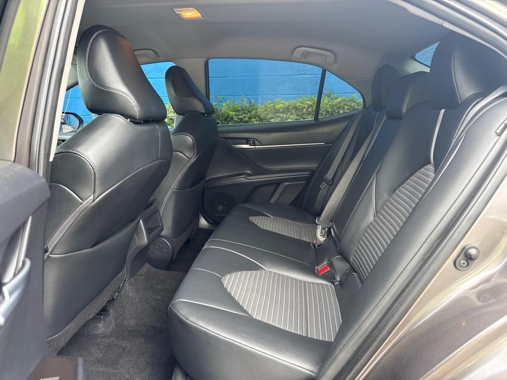 Toyota Camry  2023