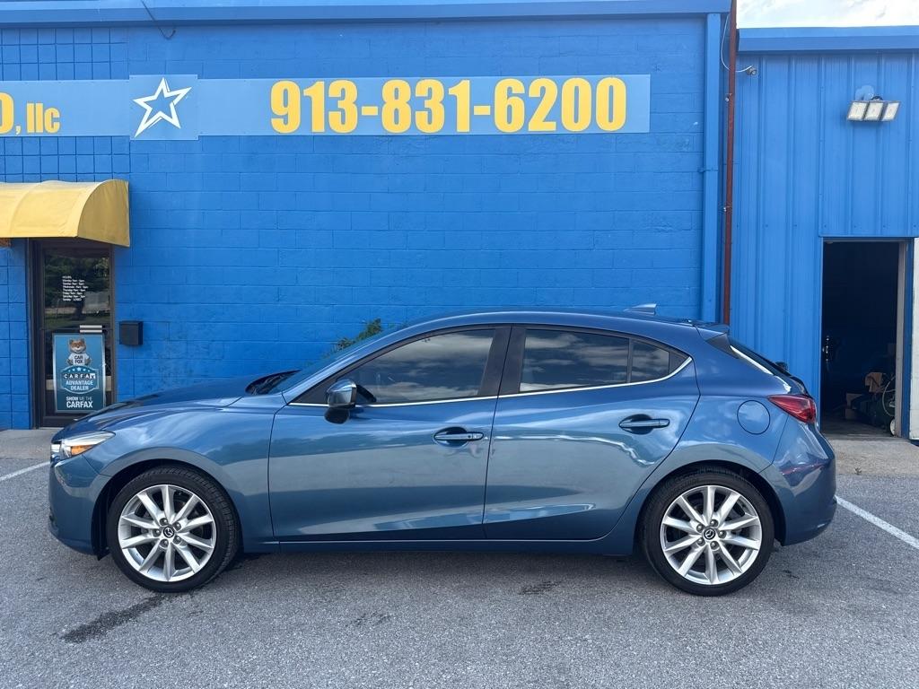 Mazda Mazda3 5-Door  2017