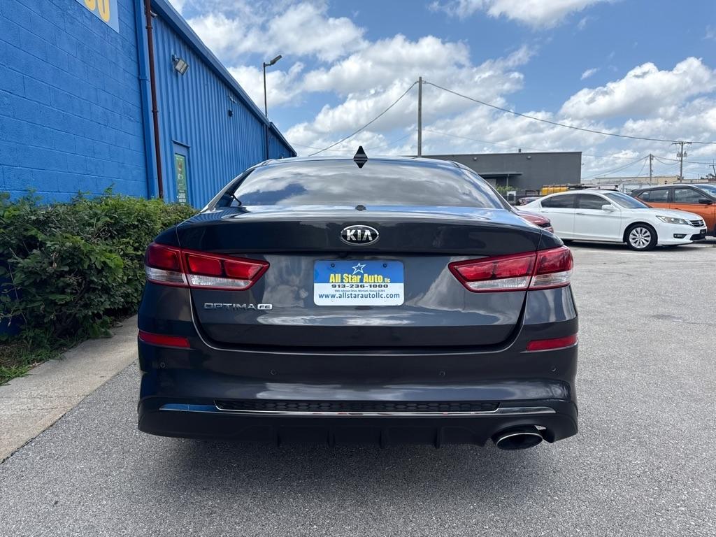 Kia Optima  2019