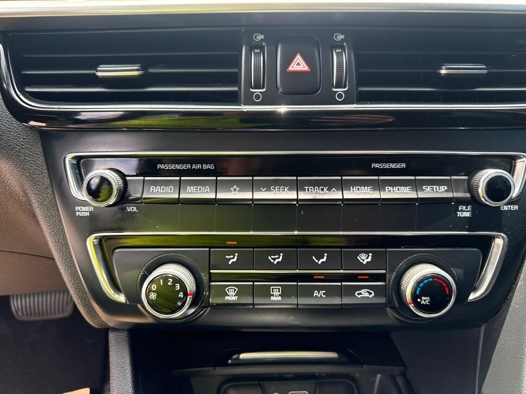 Kia Optima  2019