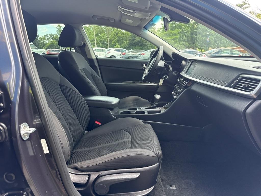 Kia Optima  2019