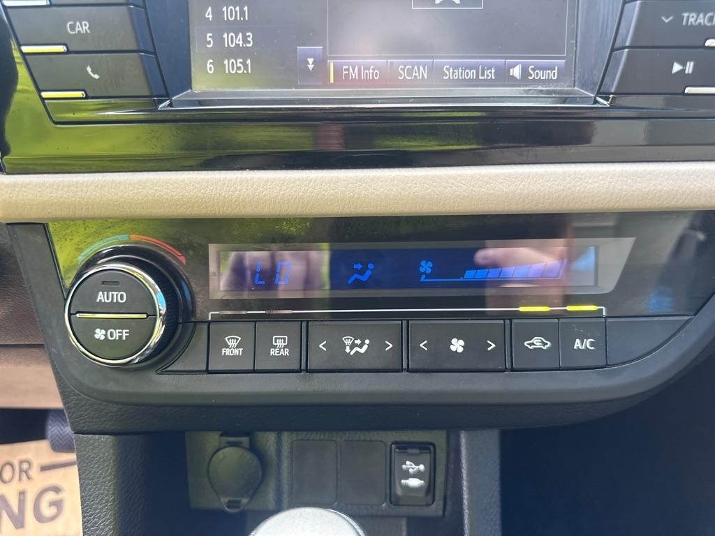 Toyota Corolla  2015