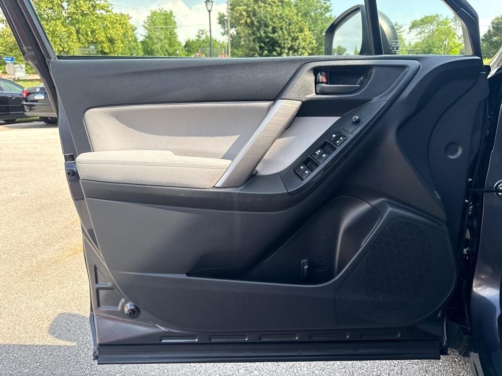 Subaru Forester 2.5i 2015