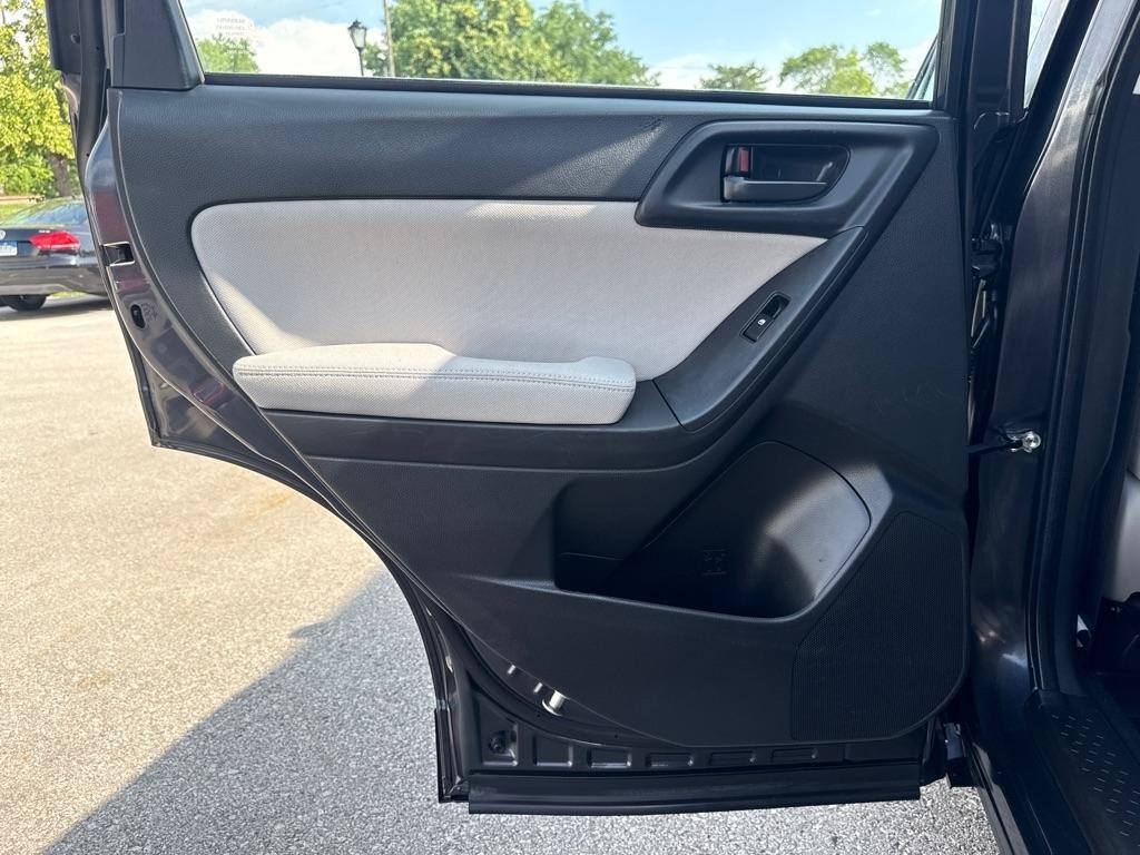 Subaru Forester 2.5i 2015