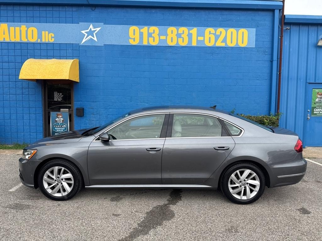 Volkswagen Passat SE 4D Sedan 2018