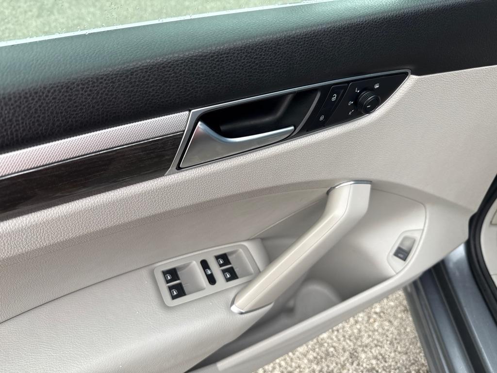Volkswagen Passat SE 4D Sedan 2018