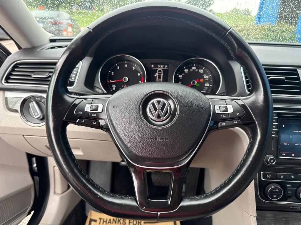 Volkswagen Passat SE 4D Sedan 2018