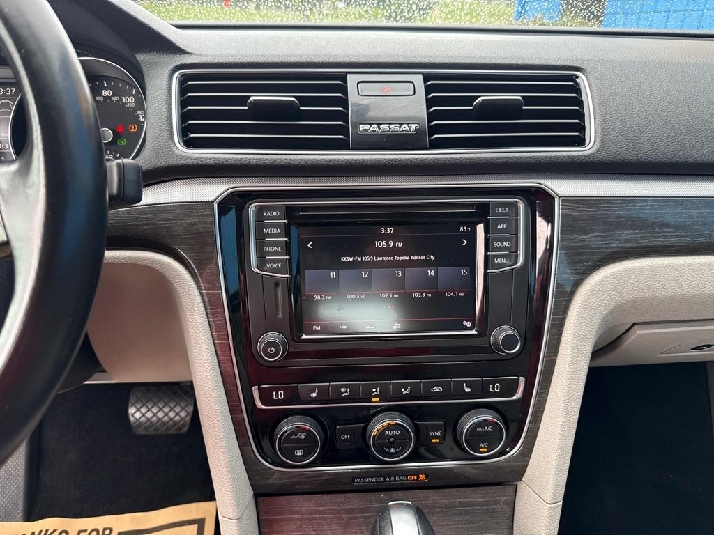 Volkswagen Passat SE 4D Sedan 2018