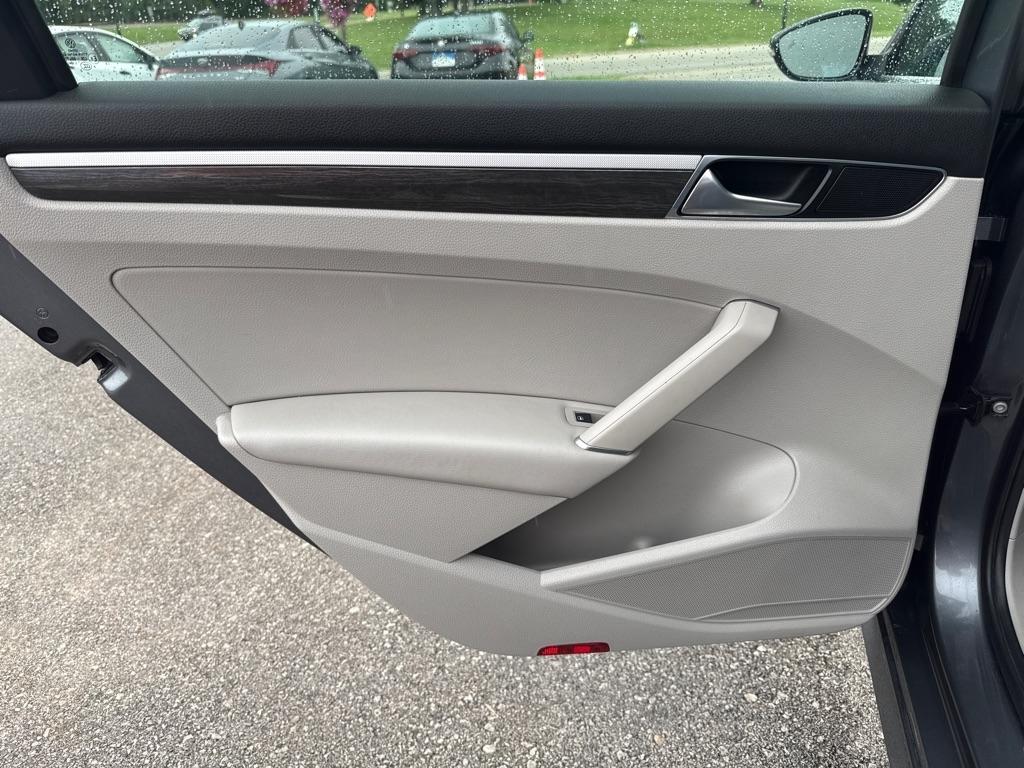 Volkswagen Passat SE 4D Sedan 2018