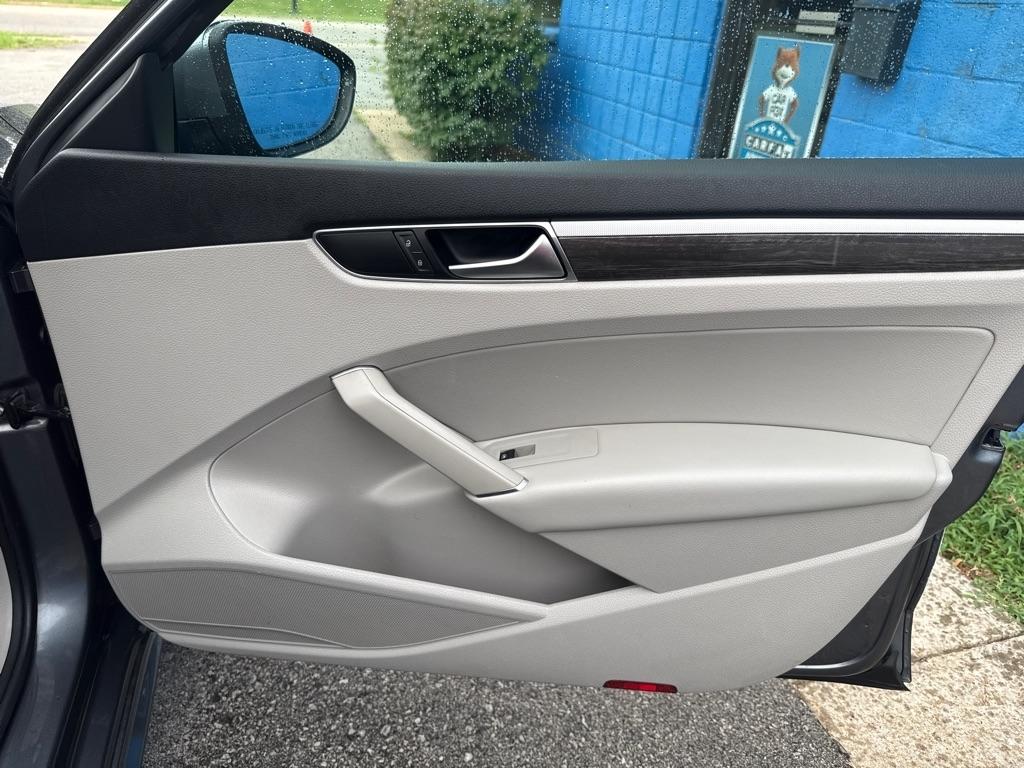Volkswagen Passat SE 4D Sedan 2018