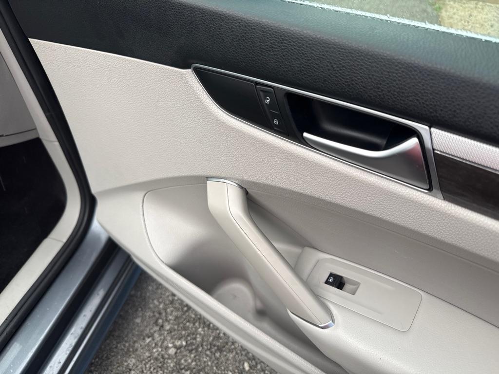 Volkswagen Passat SE 4D Sedan 2018