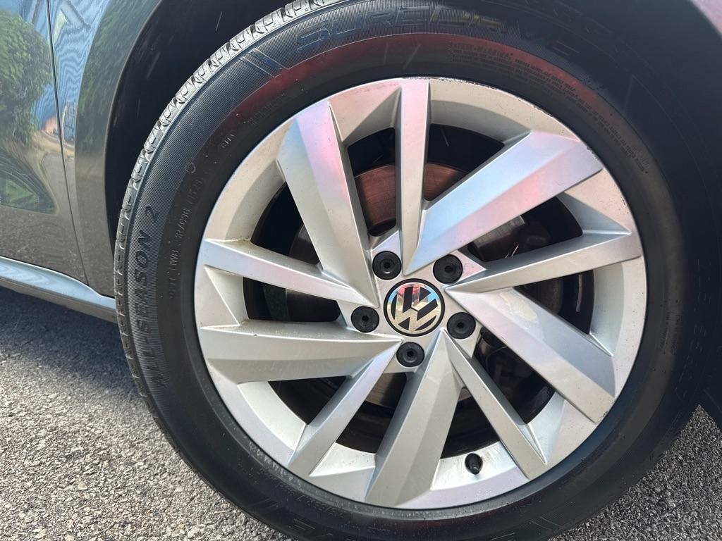 Volkswagen Passat SE 4D Sedan 2018